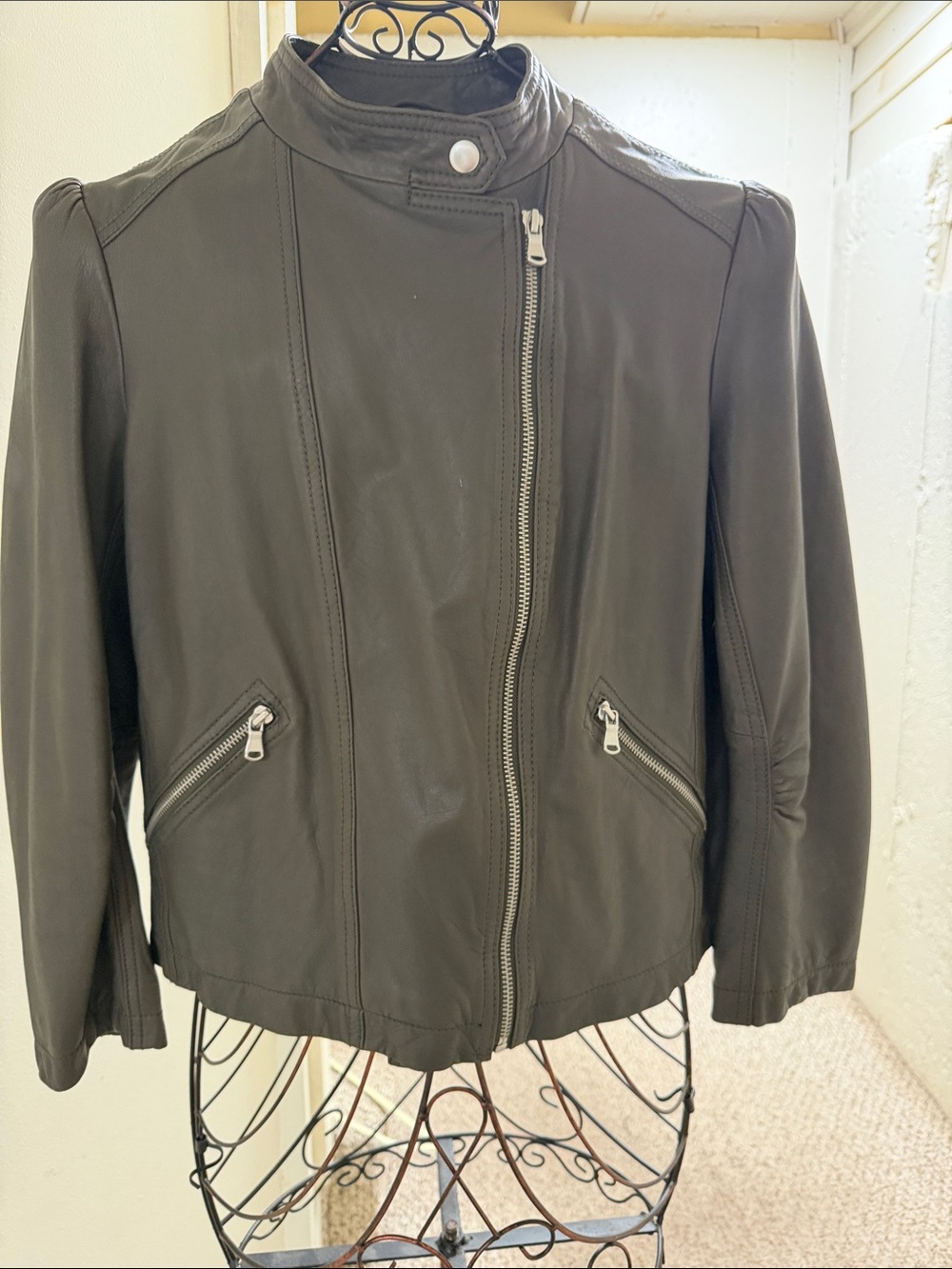 Soft Lamb Leather Moto Style Jackrt